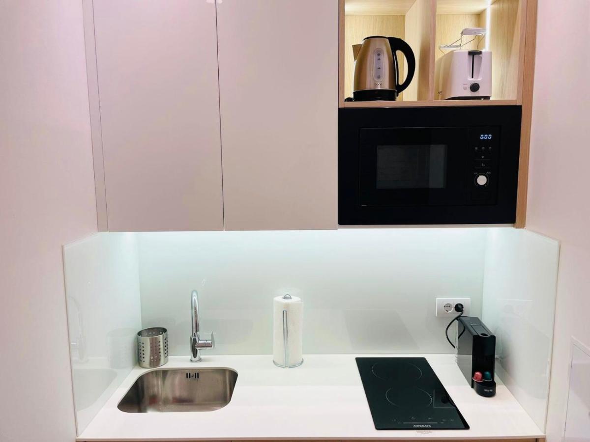 Zeus Design Compact City Aparmtent Wina Bagian luar foto