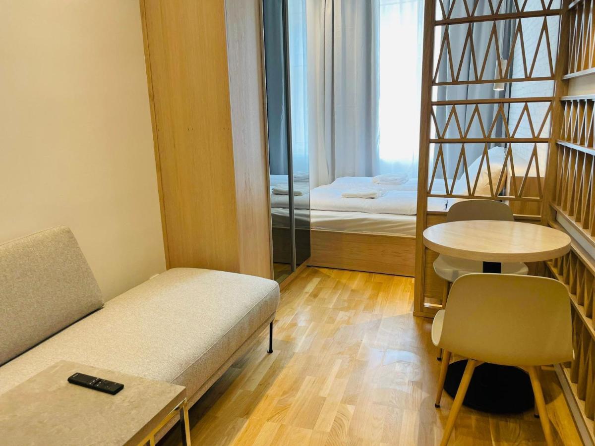 Zeus Design Compact City Aparmtent Wina Bagian luar foto
